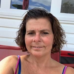 Meet your Posher, Michele